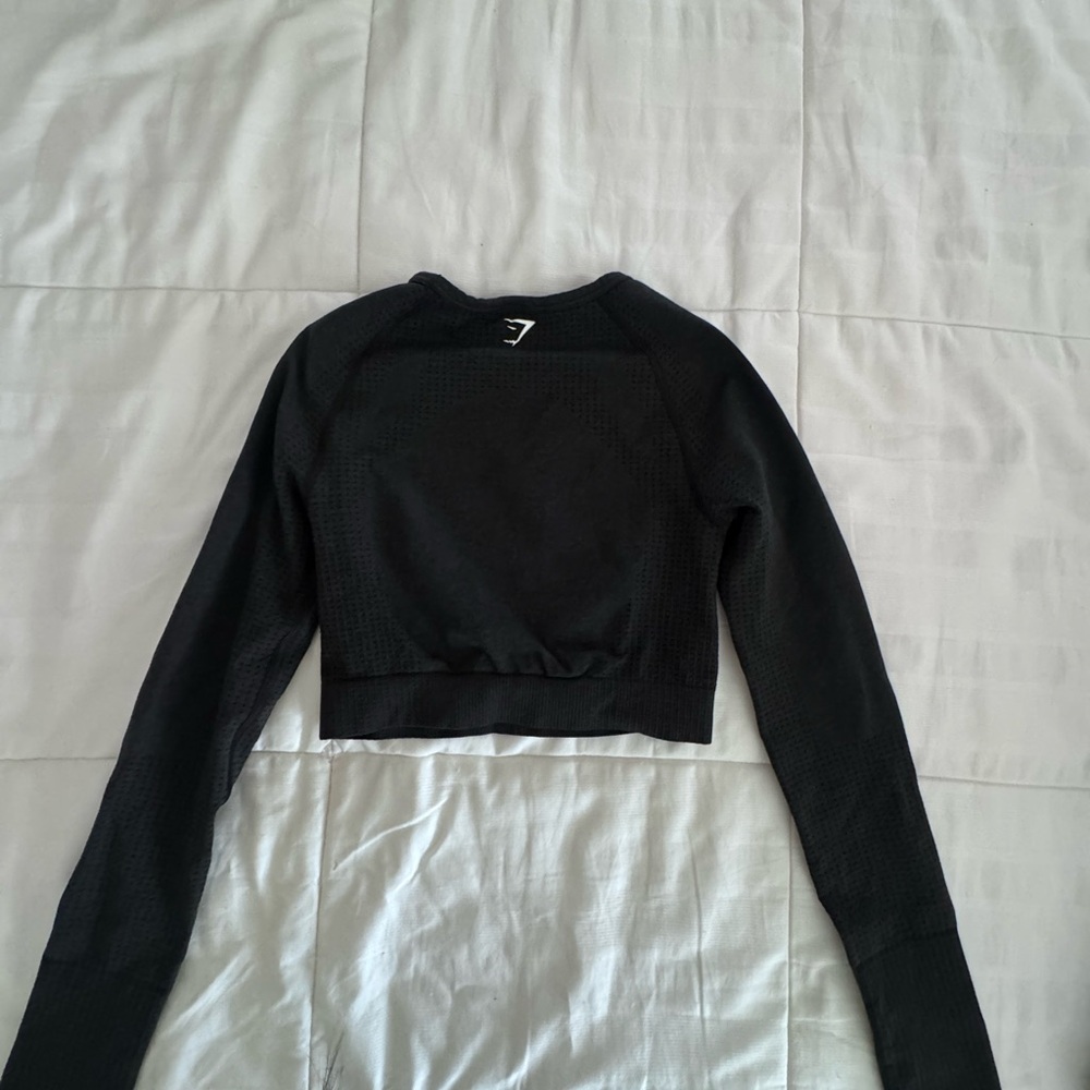 Gymshark Black Long Sleeve Cropped Seamless Workout Top